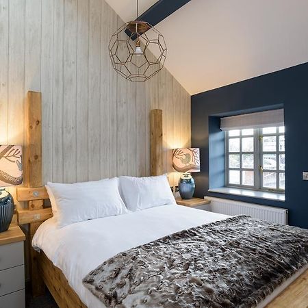 The Wheatsheaf Inn Onneley Екстер'єр фото