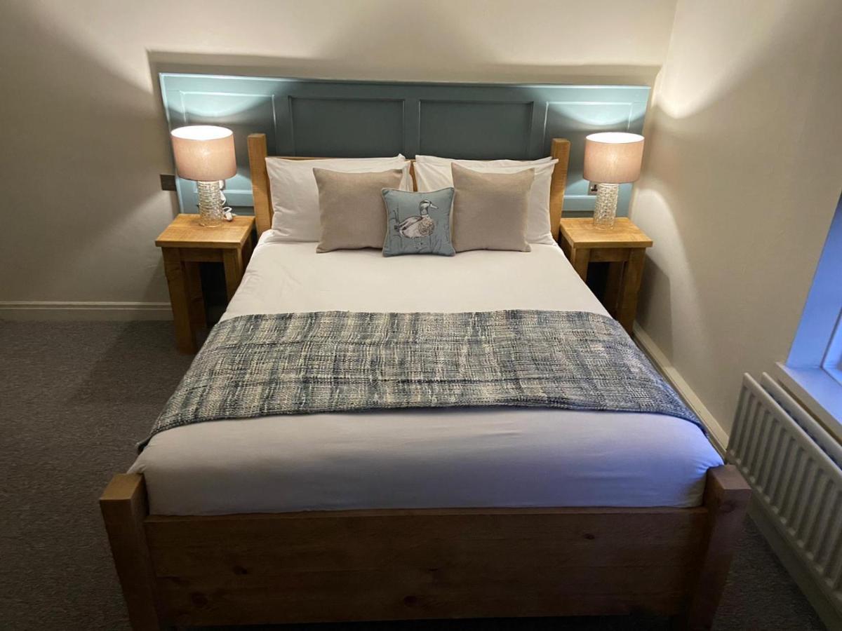 The Wheatsheaf Inn Onneley Екстер'єр фото