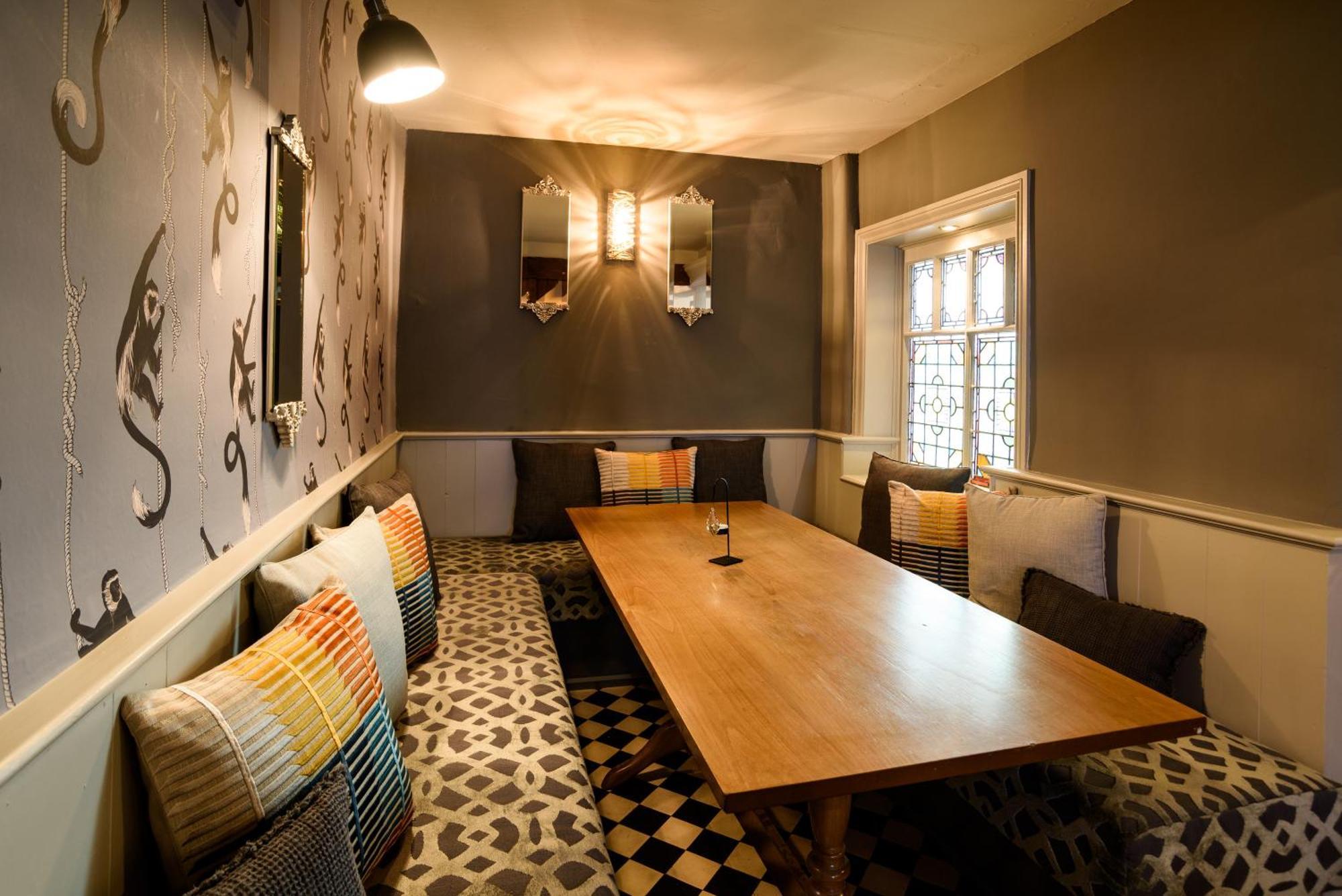 The Wheatsheaf Inn Onneley Екстер'єр фото