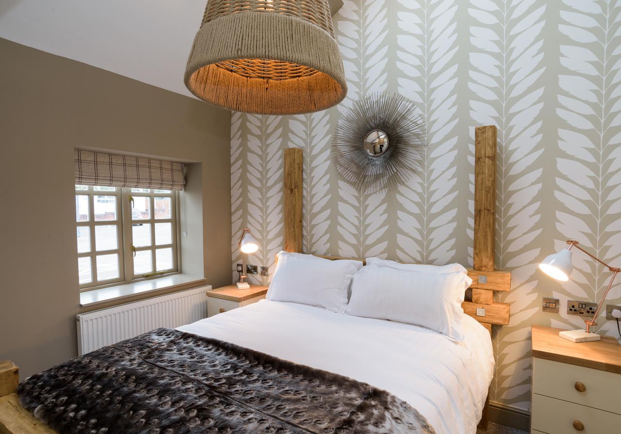 The Wheatsheaf Inn Onneley Екстер'єр фото