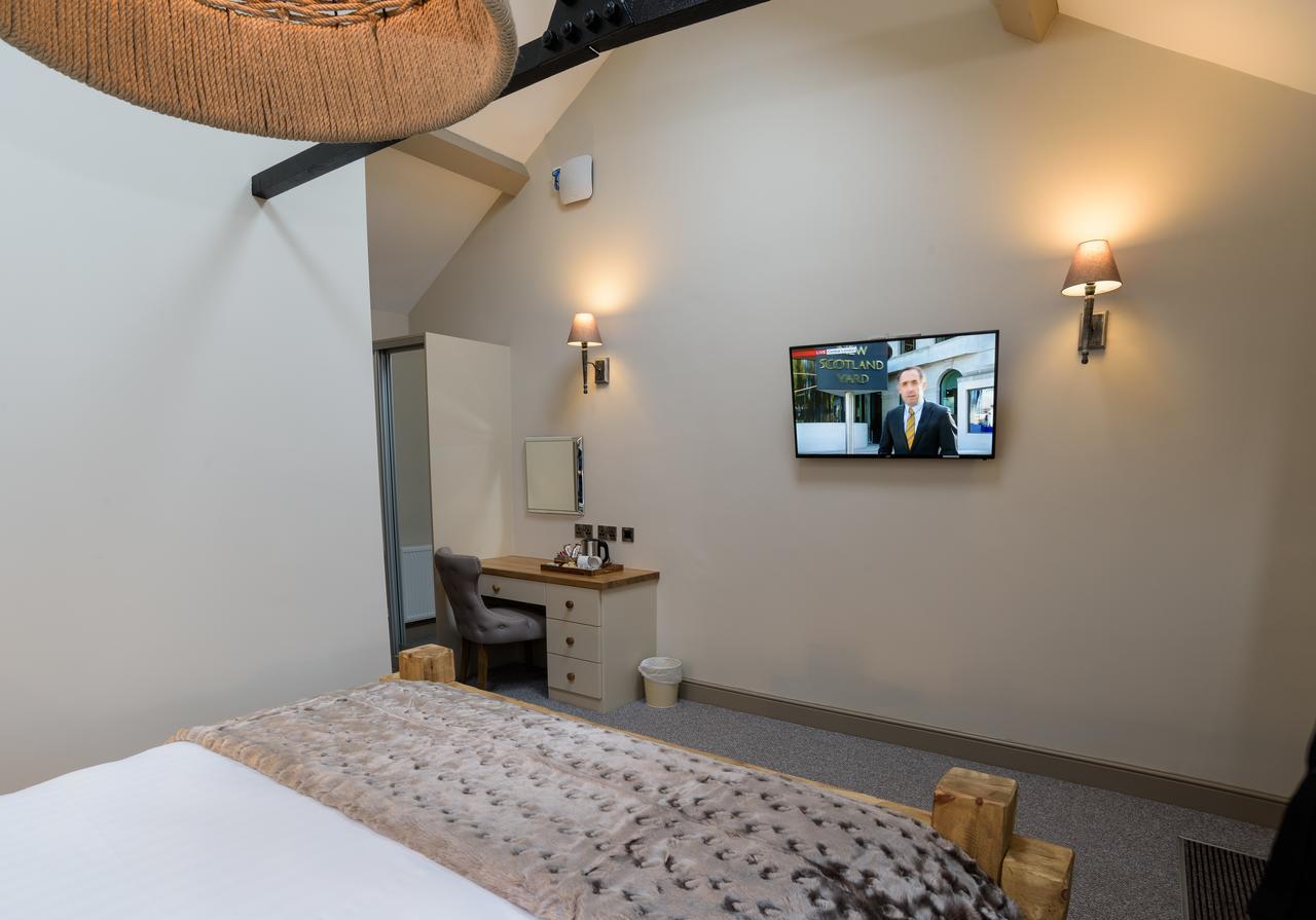 The Wheatsheaf Inn Onneley Екстер'єр фото