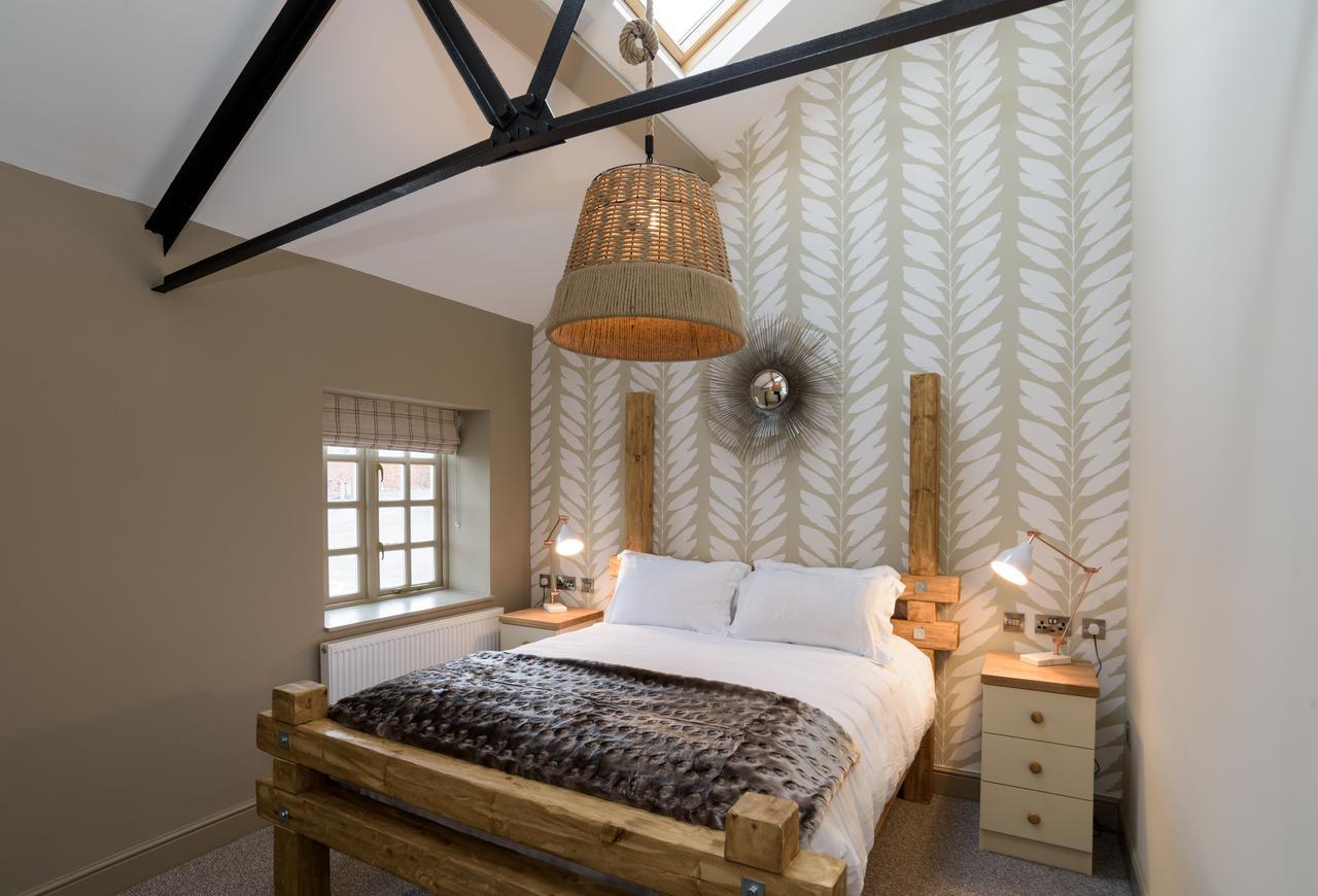 The Wheatsheaf Inn Onneley Екстер'єр фото