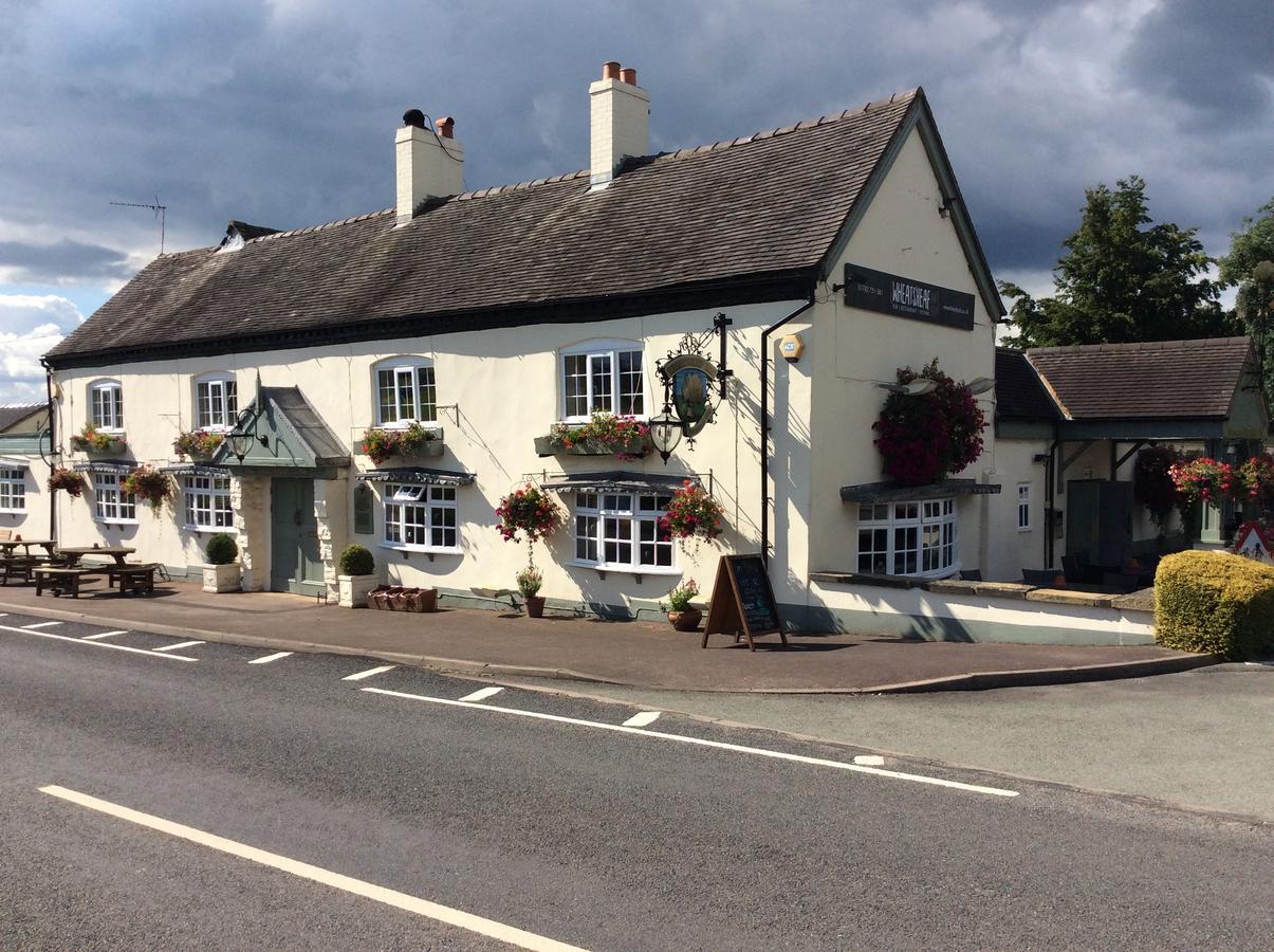 The Wheatsheaf Inn Onneley Екстер'єр фото